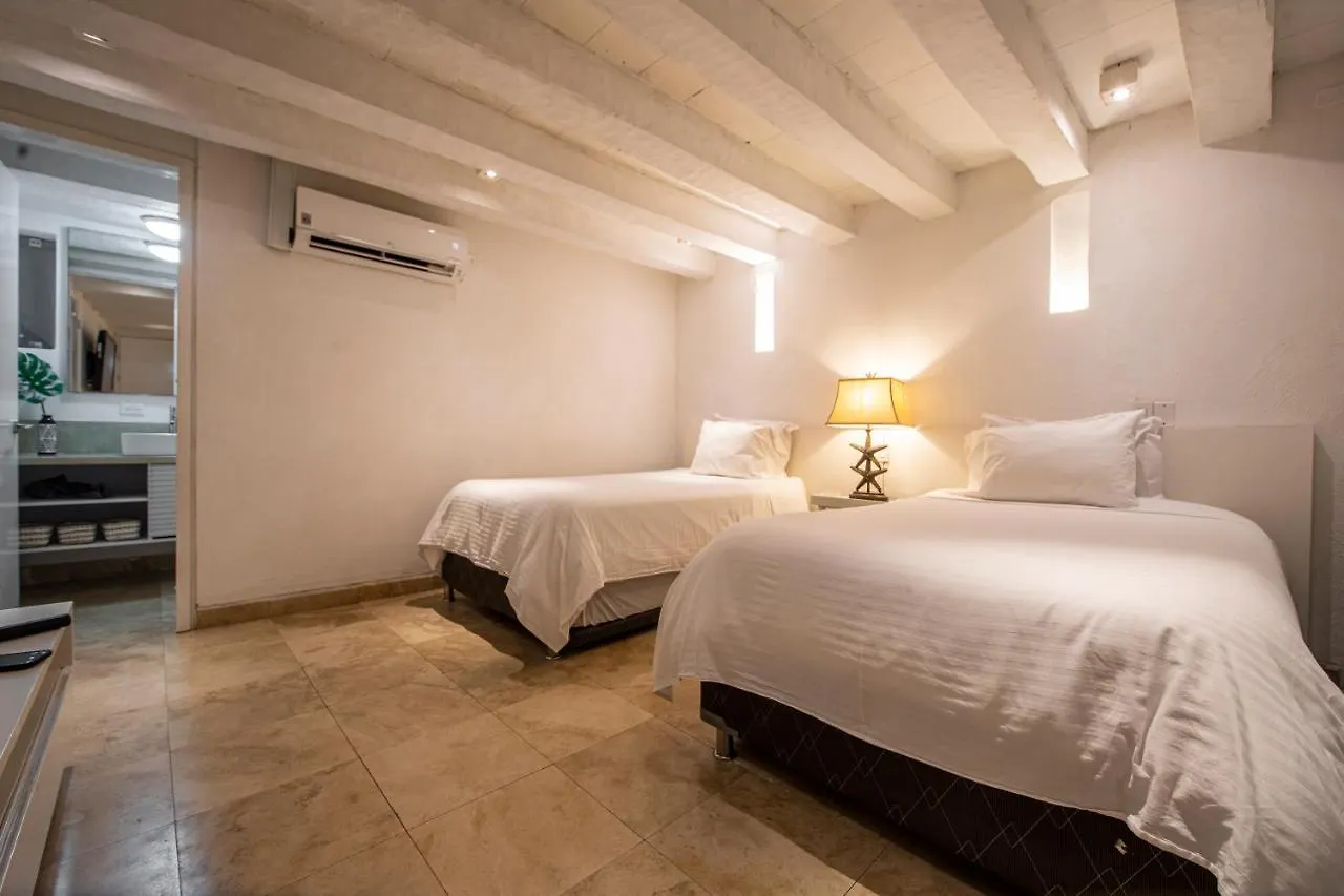 Santos De Piedra Exclusive Home - The Best Location Cartagena 0*,  Colombia